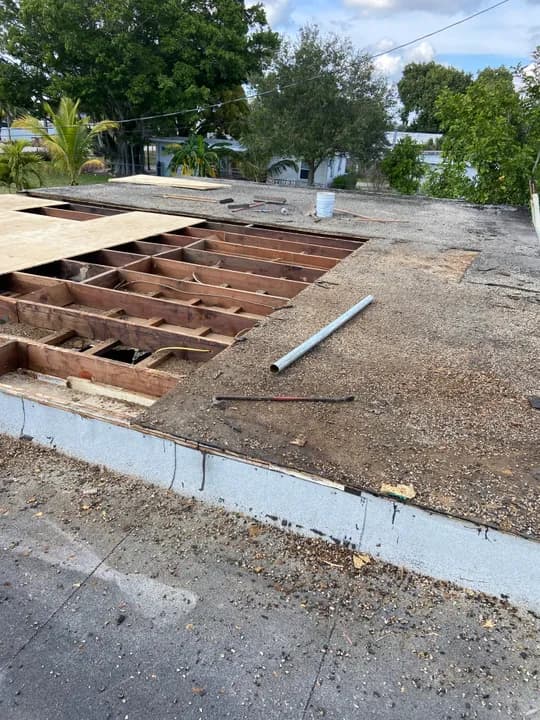 Flat roof tear-off